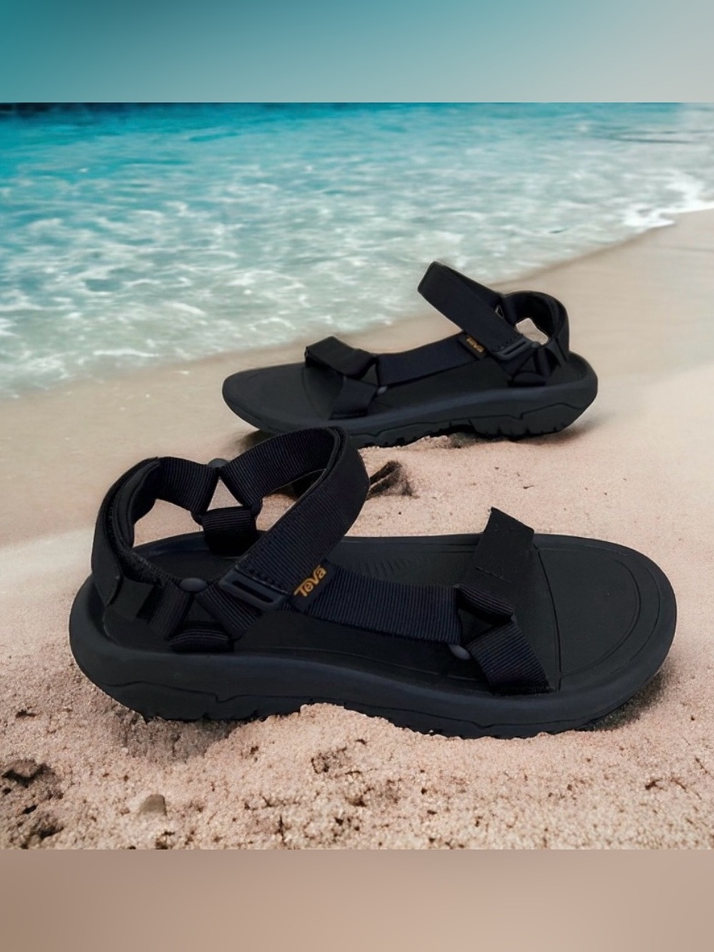 New Teva Hurricane XLT2 women walking outdoors sandals size 8